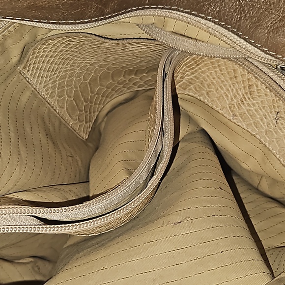 Designer Flap 2 Color Leather Bag Messanger Crossbody - Picture 6 of 11